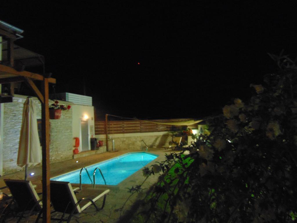 Charalambos Holiday Cottage Kalavasos Exterior foto