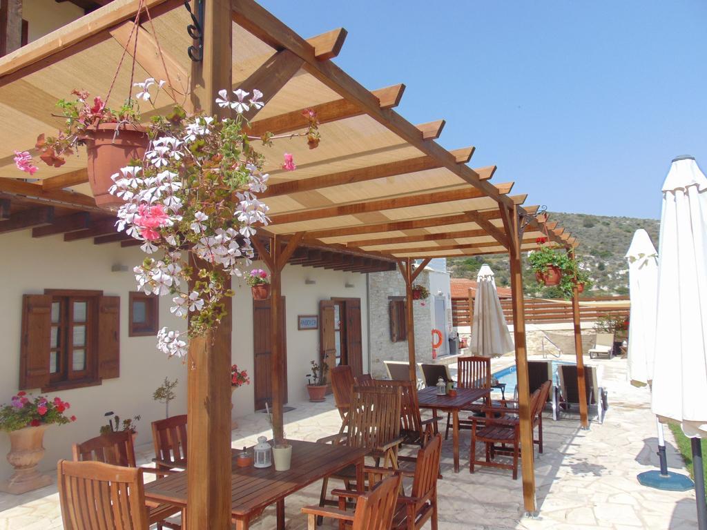 Charalambos Holiday Cottage Kalavasos Exterior foto